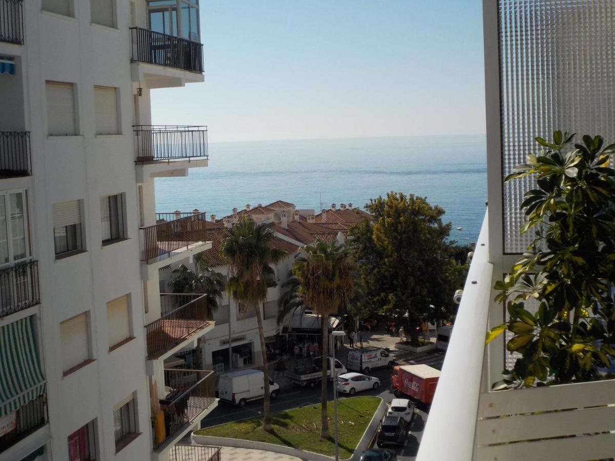 By The Sea Daire Nerja Dış mekan fotoğraf